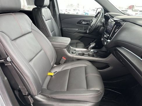 Certified 2023 Chevrolet Traverse RS w/ LPO, Floor Liner Package image 14
