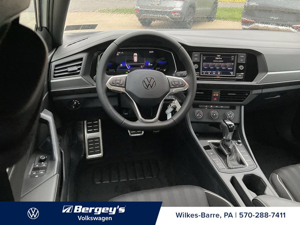 Certified 2023 Volkswagen Jetta Sport FWD image 12