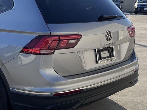 Used 2024 Volkswagen Tiguan S FWD image 6