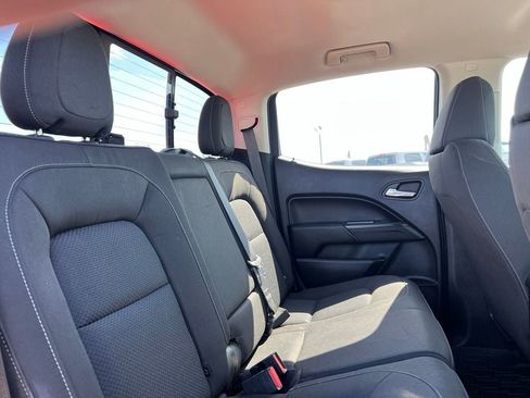 Used 2018 Chevrolet Colorado LT w/ LT Convenience Package RWD image 25