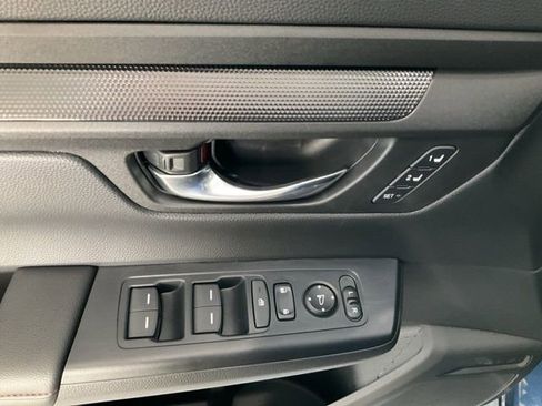 Used 2026 Honda CR-V Sport-L image 7