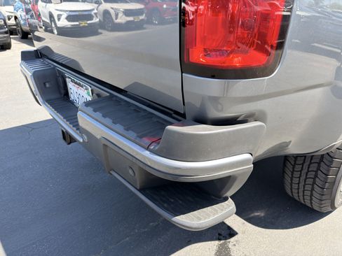 Used 2020 Chevrolet Colorado Z71 AWD/4WD image 14