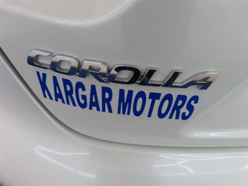 Used 2022 Toyota Corolla LE image 13