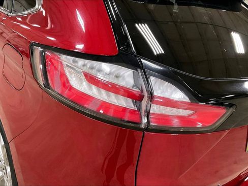 Certified 2024 Ford Edge Titanium AWD/4WD image 27