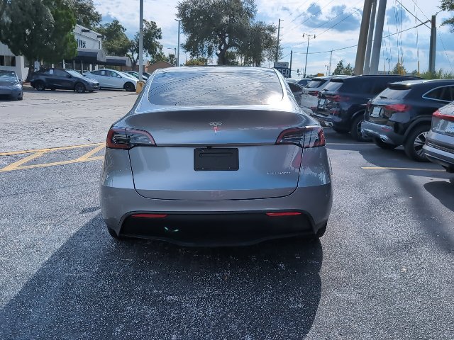Used 2025 Tesla Model Y Long Range AWD/4WD image 6