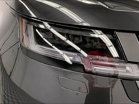 Used 2024 Land Rover Range Rover Autobiography AWD/4WD image 34