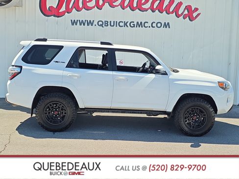 Used 2017 Toyota 4Runner TRD Pro AWD/4WD image 10