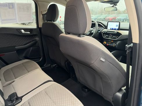 Used 2020 Ford Escape SE image 27