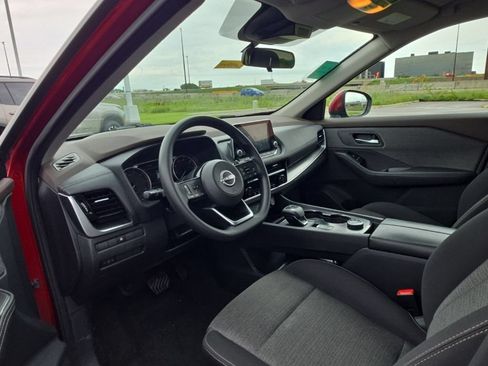 Used 2022 Nissan Rogue SV AWD/4WD image 10