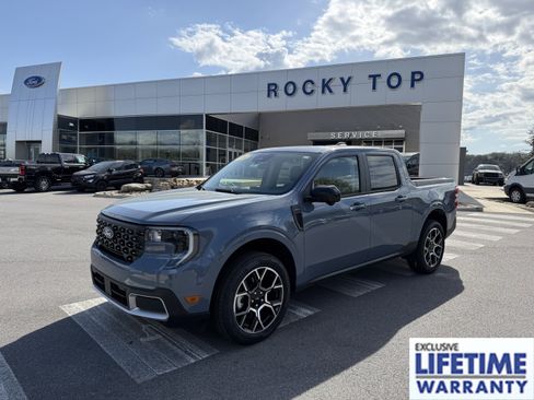 New 2026 Ford Maverick Lariat w/ 4K Tow Package AWD/4WD image 1