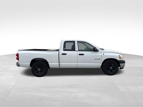 Used 2008 Dodge Ram 1500 Truck ST image 13