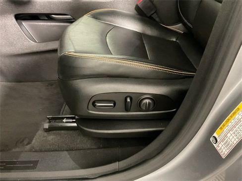 Used 2023 GMC Terrain AT4 image 19