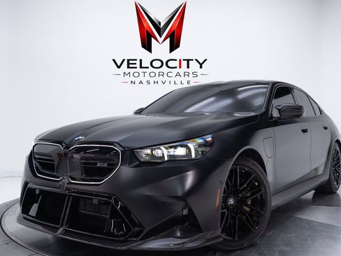 Used 2025 BMW M5 w/ Carbon Package image 1