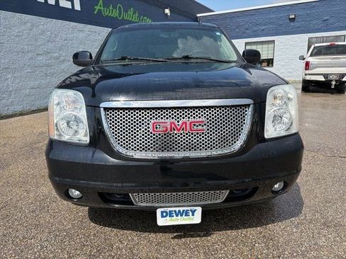 Used 2014 GMC Yukon Denali AWD/4WD image 9