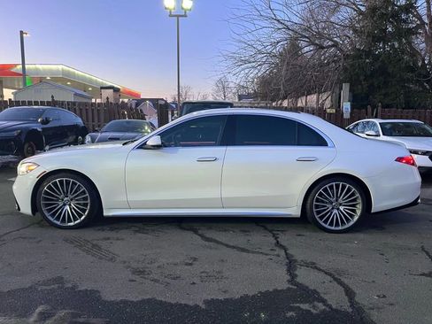 Used 2021 Mercedes-Benz S 580 S 580 4matic Sedan 4D image 3