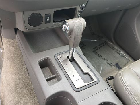Used 2017 Nissan Frontier Desert Runner RWD image 25