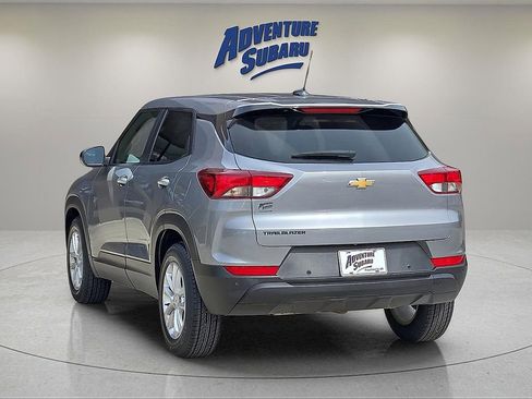 Used 2024 Chevrolet TrailBlazer LS w/ LS Convenience Package image 5