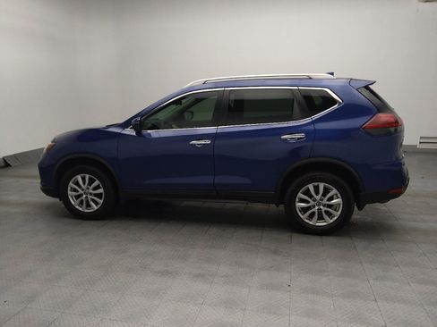 Used 2020 Nissan Rogue SV AWD/4WD image 3