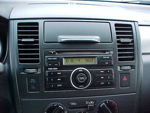 Used 2008 Nissan Versa 1.8 S w/ PWR Pkg FWD image 20