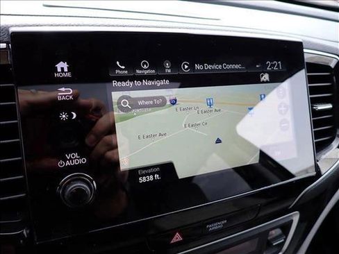 Used 2022 Honda Pilot Touring image 25