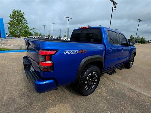 Used 2024 Nissan Frontier PRO-4X w/ Off-Road Protection Package AWD/4WD image 8