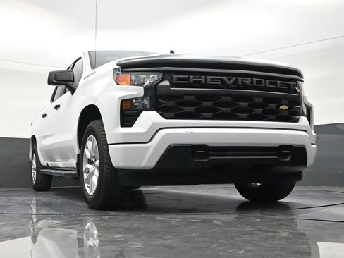Used 2024 Chevrolet Silverado 1500 Custom RWD image 26