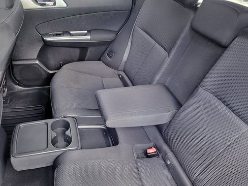 Used 2012 Subaru Forester 2.5X Premium AWD/4WD image 39