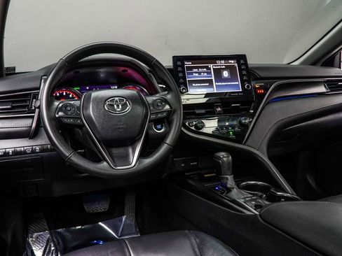 Used 2024 Toyota Camry XSE image 5
