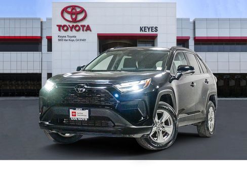 Certified 2024 Toyota RAV4 XLE FWD image 1