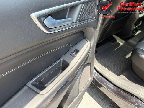 Used 2022 Ford Edge Titanium w/ Equipment Group 301A AWD/4WD image 46