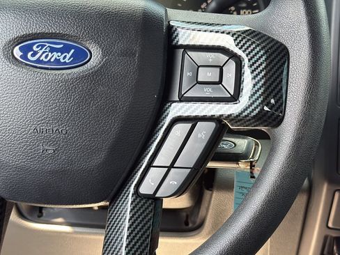 Used 2019 Ford F150 XL w/ Equipment Group 101A Mid AWD/4WD image 15