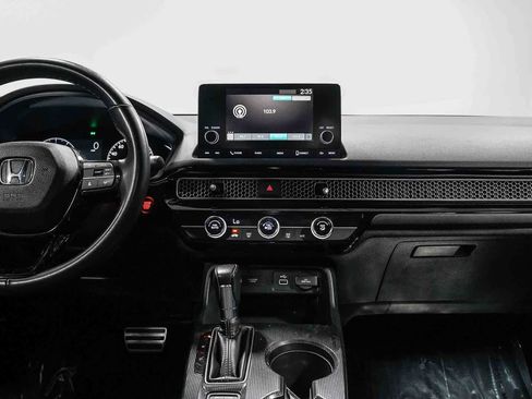 Used 2023 Honda Civic Sport image 13