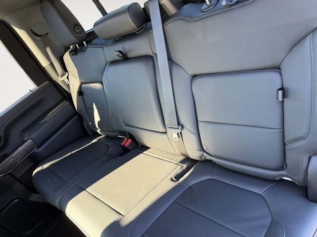 Used 2022 Chevrolet Silverado 2500 LTZ w/ LTZ Premium Package AWD/4WD image 13