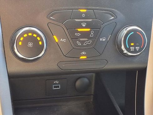 Used 2020 Ford Fusion S image 18