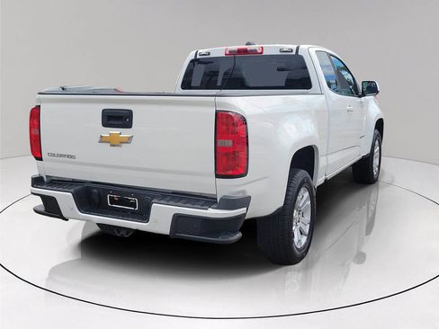 Used 2020 Chevrolet Colorado LT w/ Safety Package RWD image 6