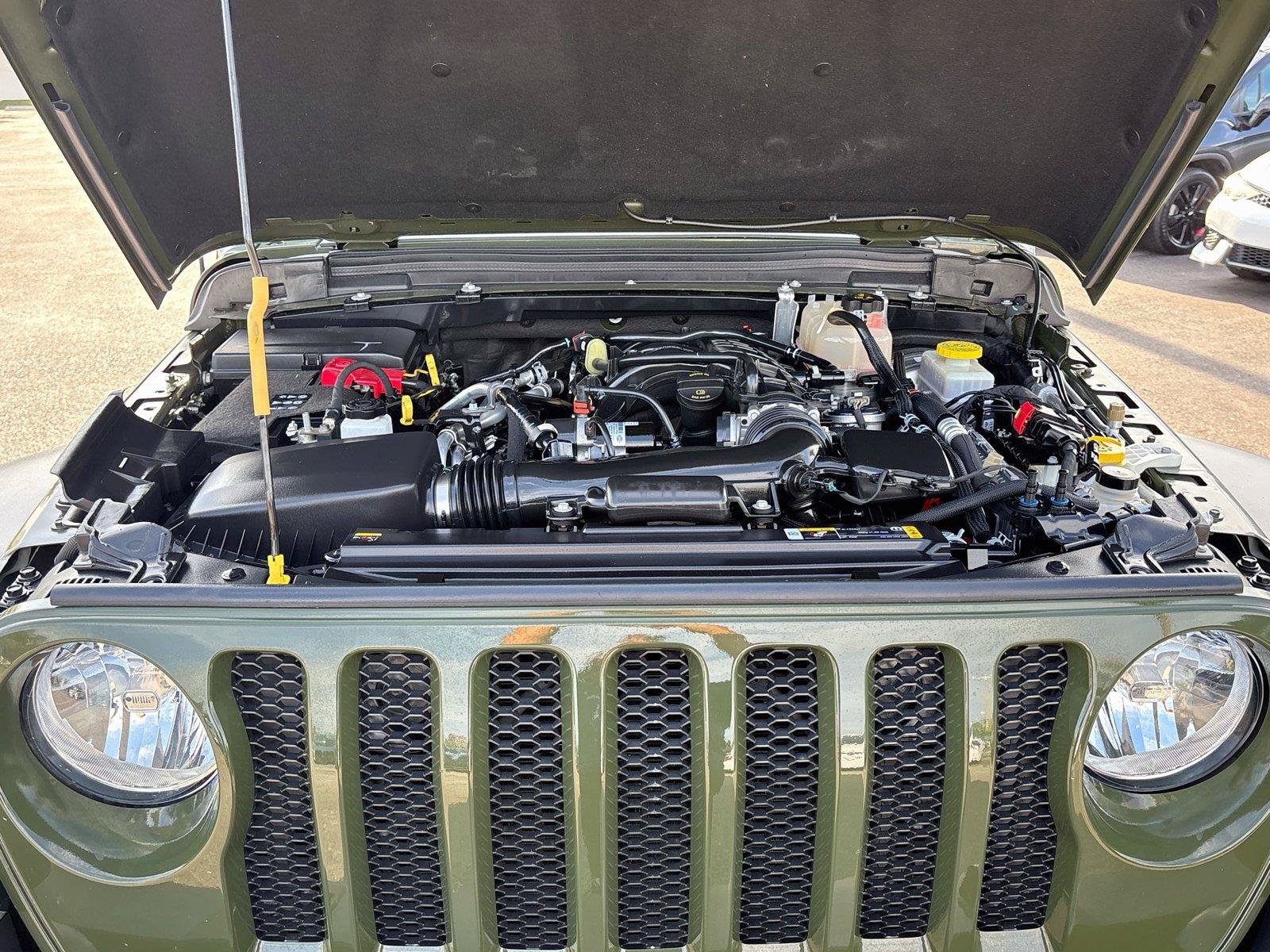 Used 2023 Jeep Wrangler Sport AWD/4WD image 29