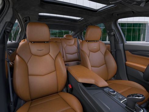 New 2026 Cadillac CT5 V w/ Platinum Package RWD image 16