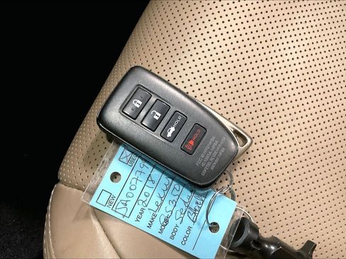 Used 2018 Lexus GS 350 AWD w/ Premium Package image 15