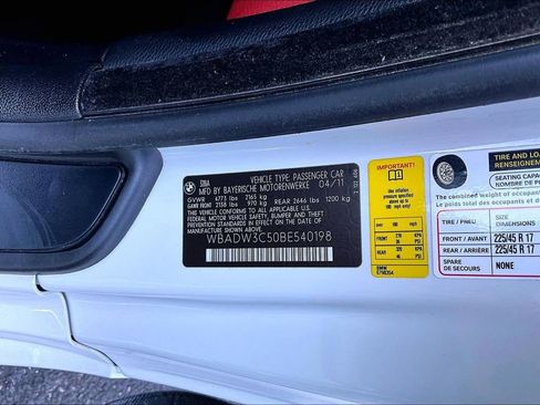 Used 2011 BMW 328i Convertible RWD image 17