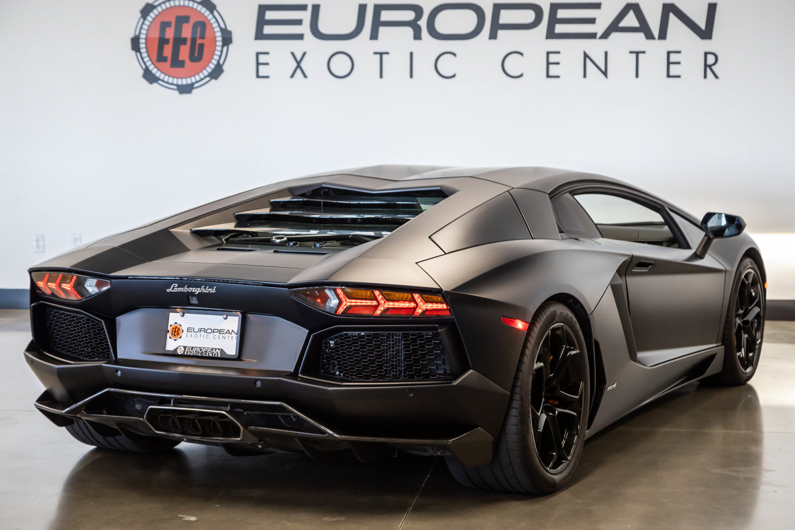 Used 2012 Lamborghini Aventador LP 700-4 AWD/4WD image 12