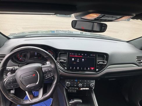 Used 2023 Dodge Durango GT image 2