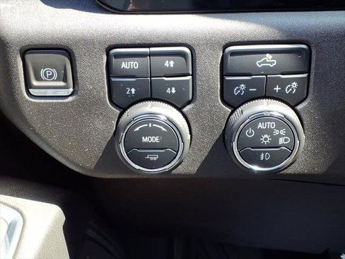 Used 2023 Chevrolet Silverado 1500 RST w/ All Star Edition Plus AWD/4WD image 18