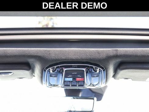 New 2025 Jeep Grand Wagoneer L Series II Obsidian w/ Quick Order Packagew 28T image 17