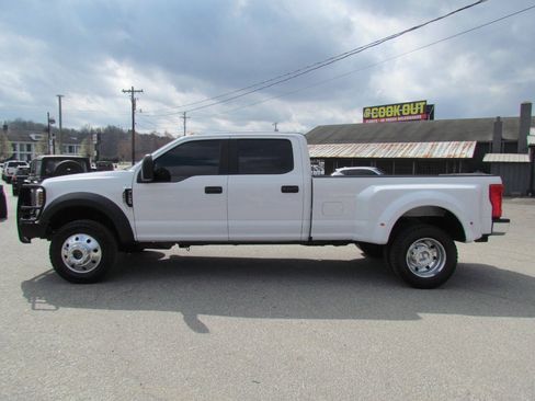 Used 2018 Ford F450 XL w/ XL Value Package AWD/4WD image 4
