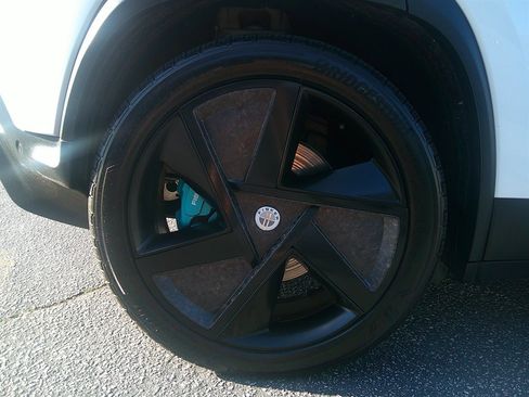 Used 2023 Fisker Ocean One image 39