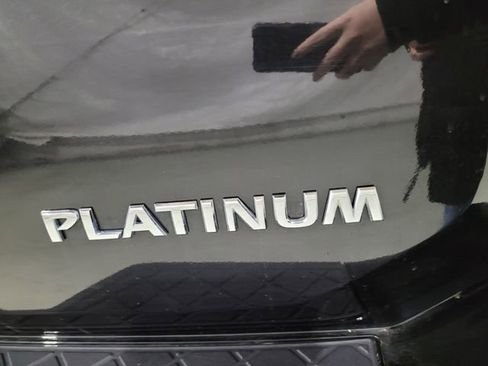 Used 2015 Nissan Armada Platinum image 74