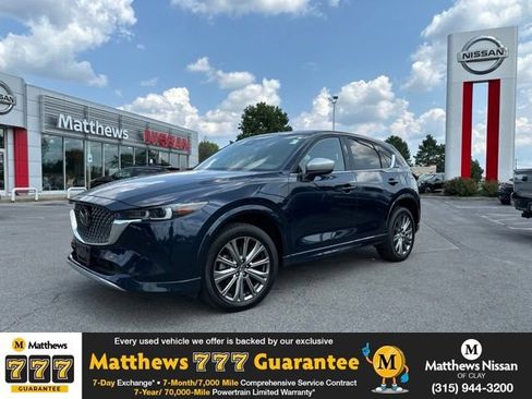 Used 2024 MAZDA CX-5 Signature AWD/4WD image 1