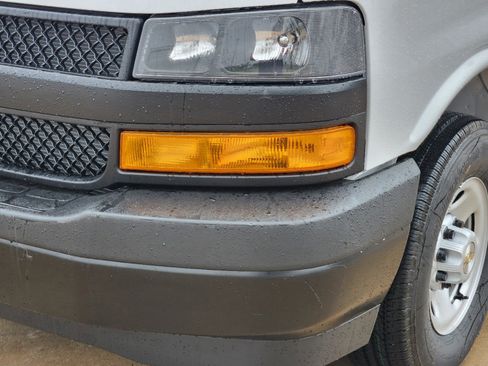 New 2025 Chevrolet Express 2500 w/ Driver Convenience Package image 15