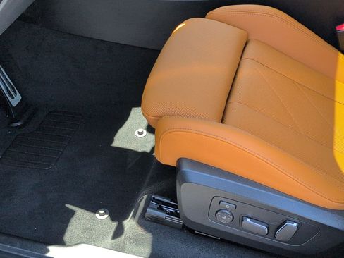 New 2026 BMW X3 M50 w/ Premium Package AWD/4WD image 17