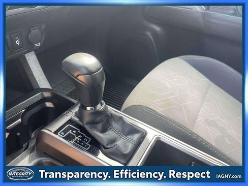 Used 2023 Toyota Tacoma TRD Off-Road image 30